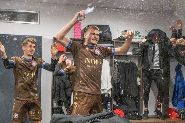 都诉说着对 都诉说着对